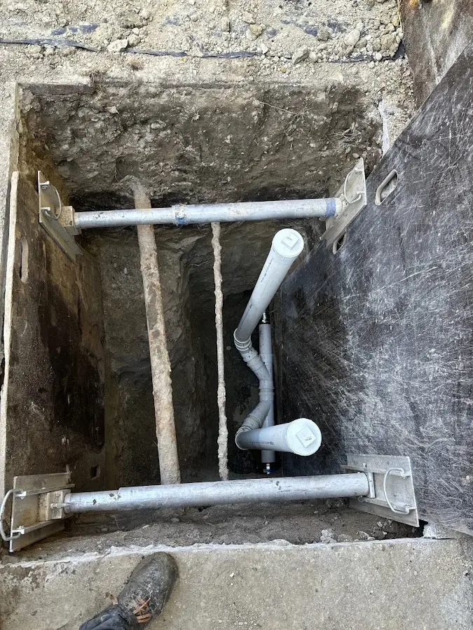 Experienced plumber completing Gas Line Repair work in East Brunswick